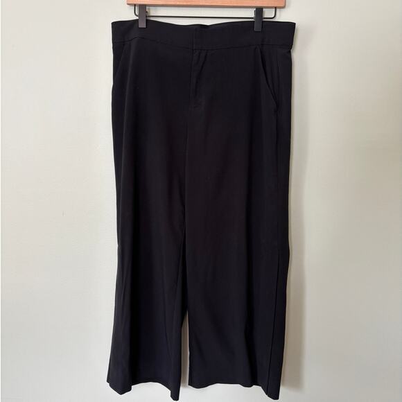 Athleta Black Tribeca Wide Leg Cropped Pant 10 - Picture 3 of 12